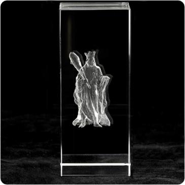 Cubo de cristal con logo predeterminado en 3D con estuche