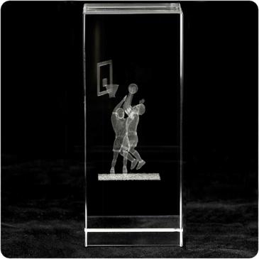 Cubo de cristal con logo predeterminado en 3D con estuche