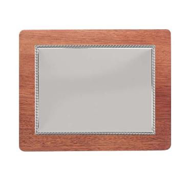 Placa de homenaje plateada con borde de trenza