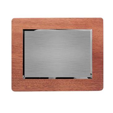 Placa de homenaje plateada borde brillante