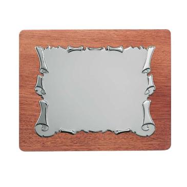 Placa de homenaje pergamino