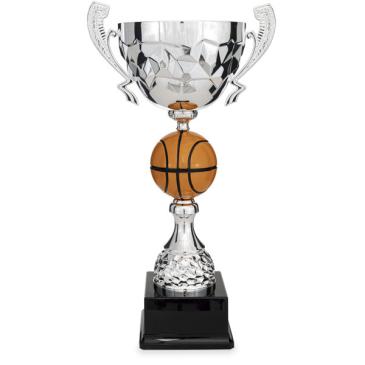 Copa plateada con asas y pelota de baloncesto