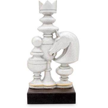 Trofeo de resina de ajedrez tres fichas