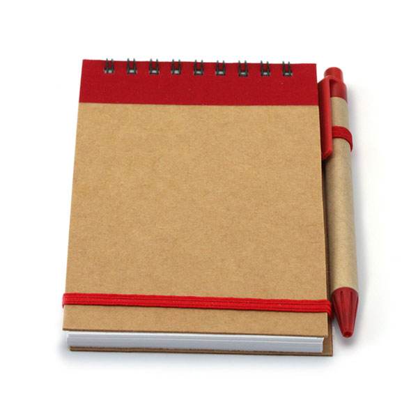 Cahier avec stylo