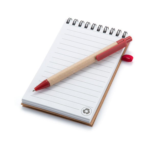 Cahier avec stylo