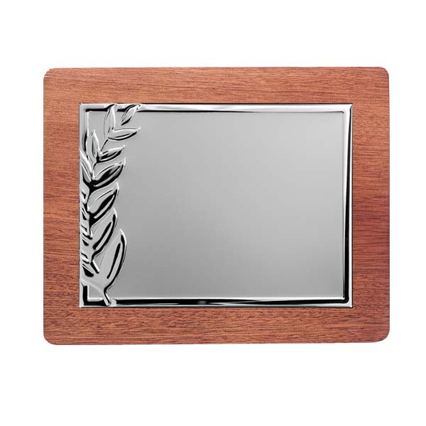 Placa de homenaje chapa plateada con laurel