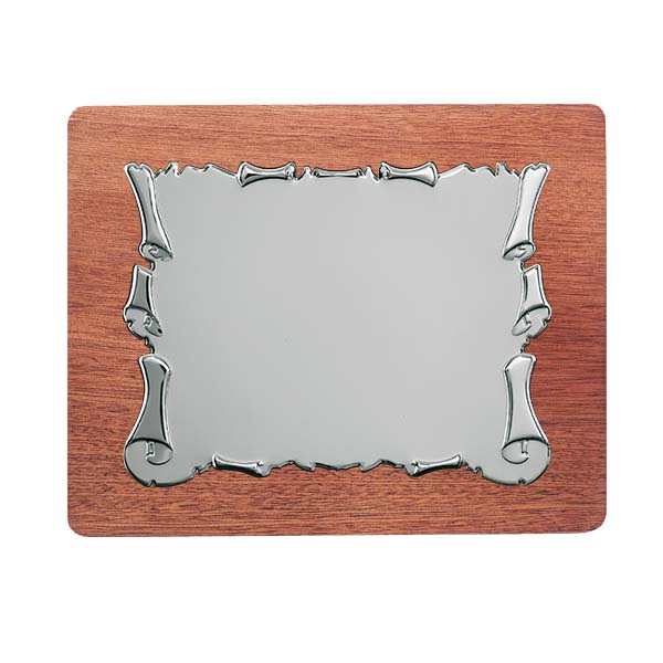 Placa de homenaje pergamino