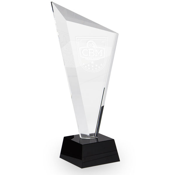 Trophée Cristal prisme triangulaire k9. 